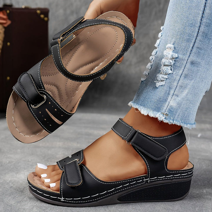 Cornelia | Dame Platform Wedge Sandal med Åben Tå