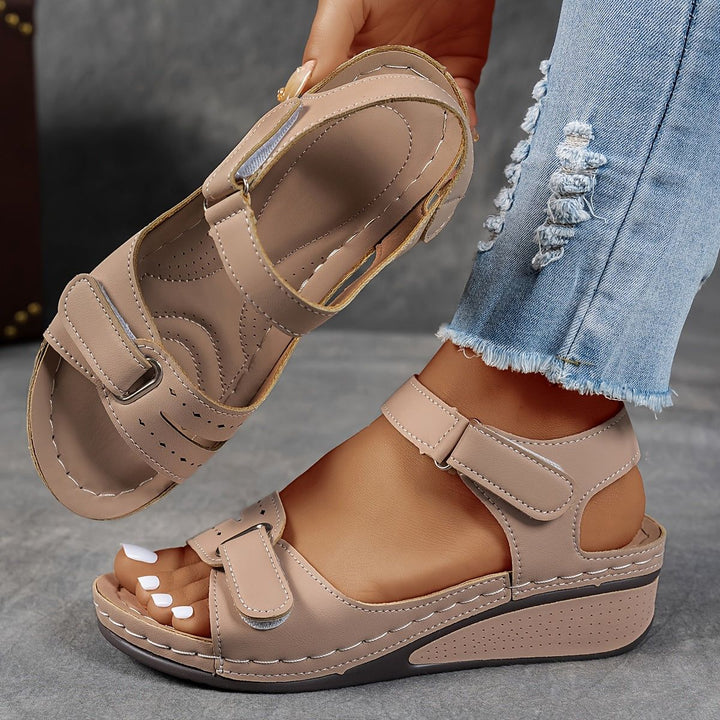 Cornelia | Dame Platform Wedge Sandal med Åben Tå